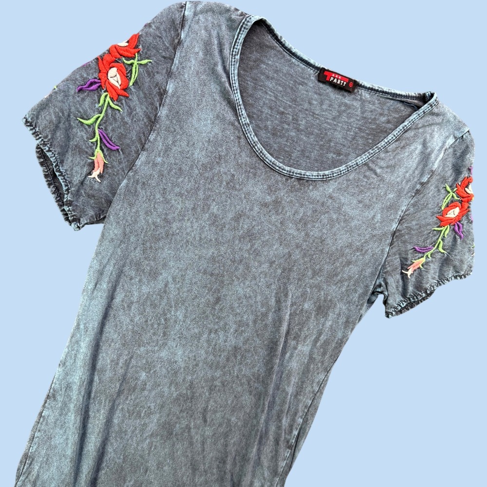 T Party Top Women S Blue Acid Wash Floral Embroidered Sleeve Boho Casual Chic